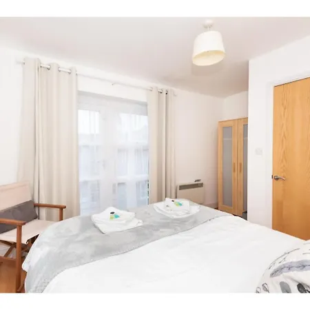 Apartman Comfy, Bright And Super Central Flat In